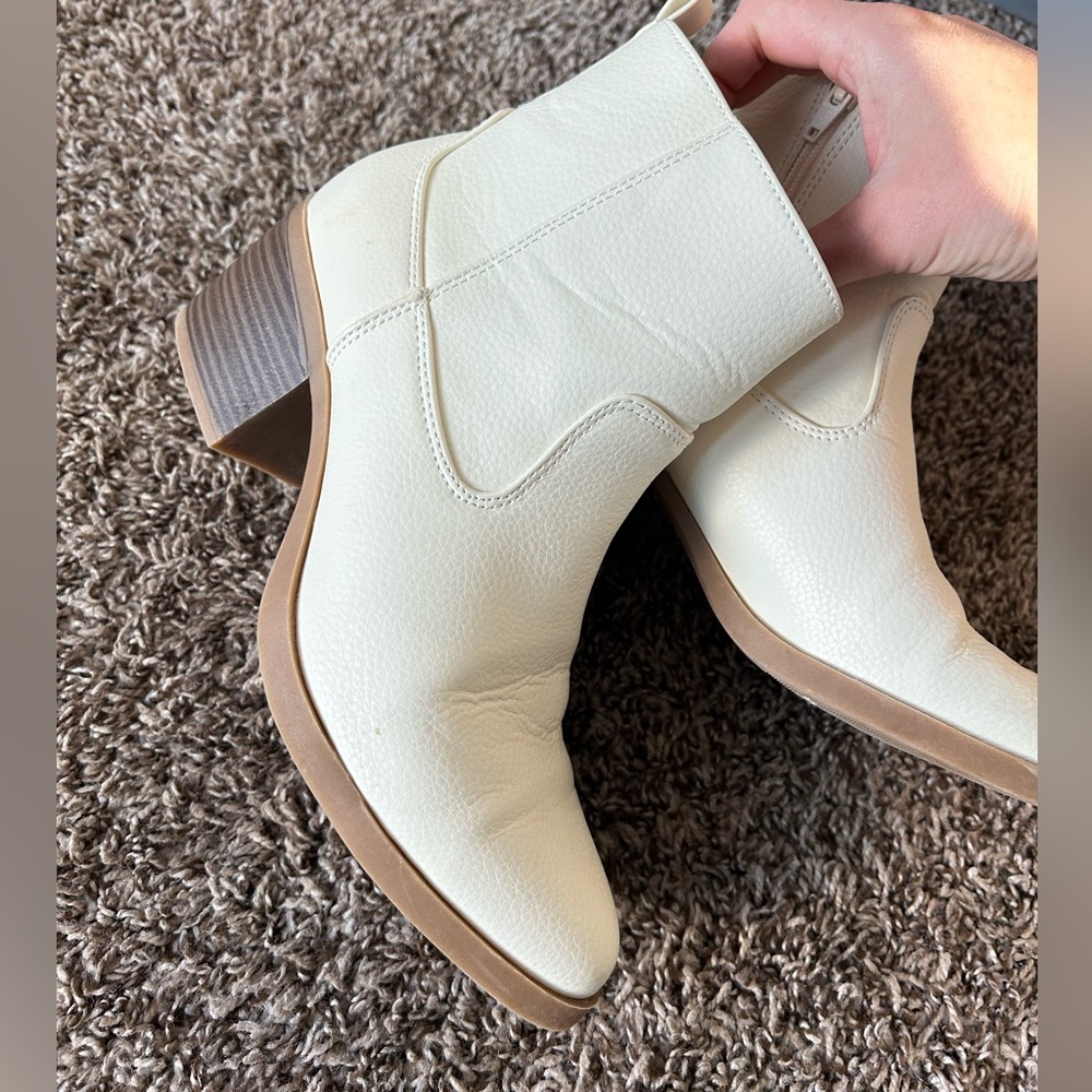 White Ankle Booties Modern Minimalist Style - Picture 7 of 7